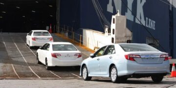 تويوتا تبيع 10.8 مليون سيارة في 2024 وتتصدر عالميًا