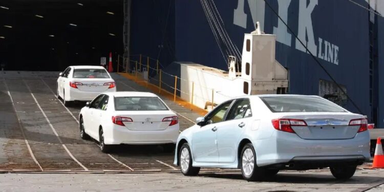 تويوتا تبيع 10.8 مليون سيارة في 2024 وتتصدر عالميًا