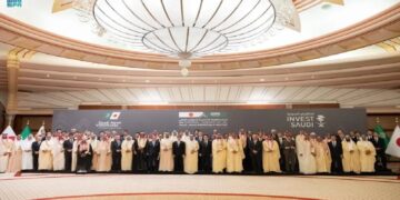 كاتب: تتميز مشاركات السعودية في المؤتمرات والمنتديات العالمية بثقل كبير