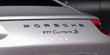 مبيعات بورشه تتراجع 3% خلال عام 2024