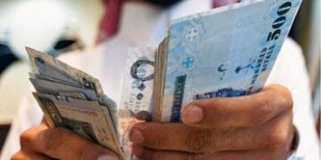 مختص يكشف شروط برنامج «المصافحة الذهبية» وآلية الاستفادة منه