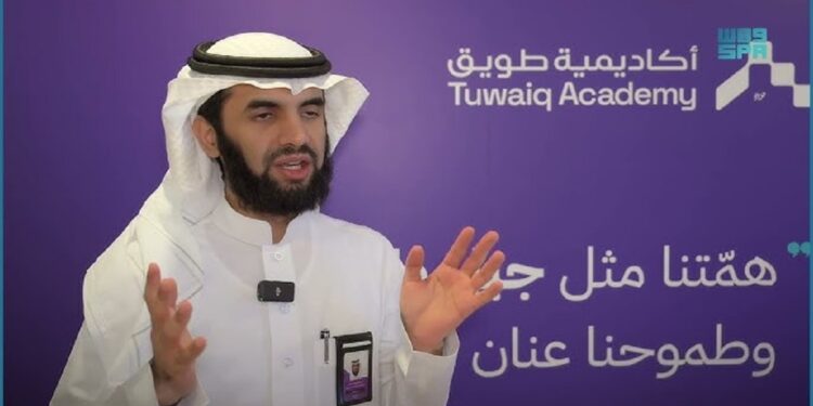 رئيس أكاديمية طويق: لم نسجل أي حالة غياب بالمدرسة على مدى 3 أشهر