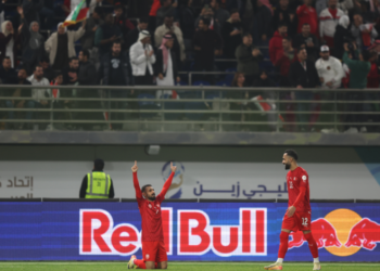 نهائي خليجي 26 : عُمان والبحرين في مواجهة حاسمة على اللقب غدًا