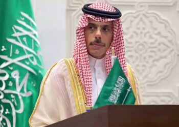 وزير الخارجية: ندعو المجتمع الدولي لرفع العقوبات عن سوريا بشكل عاجل