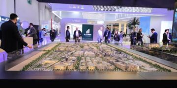 “إيكرس” يعيد تشكيل مستقبل عقارات الشارقة