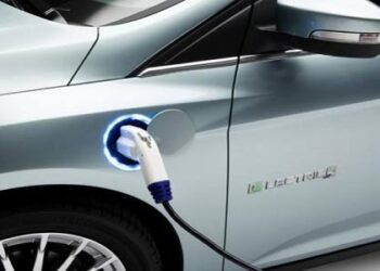 اعتماد تحديث اللائحة الفنية للمركبات الكهربائية