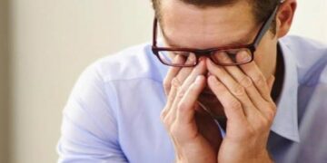 لا تتعرض لتيارات الهواء البارد.. نصائح مهمة لحماية العينين من الجفاف في الشتاء