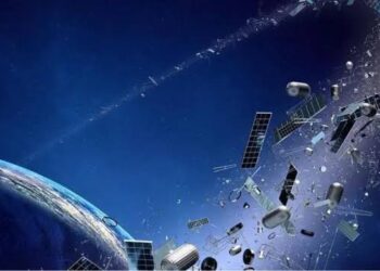 رائدة الفضاء السعودية : “المخلفات” من أبرز المشكلات التي تشكل خطرا على رواد الفضاء