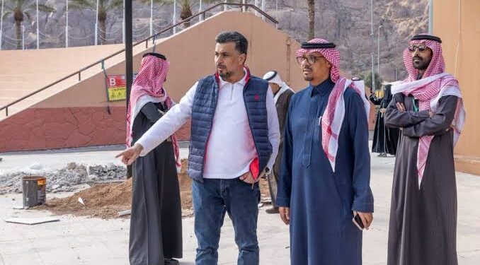 المشرف العام على رالي حائل يتفقد الفعاليات المصاحبة