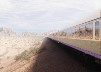 “حلم الصحراء”: أول قطار من فئة الخمس نجوم في منطقة الشرق الأوسط