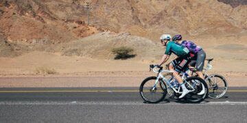 من بئر جيدة .. البريطاني “بيدكوك” يحصد أفضلية المرحلة الثانية من سباق طواف العُلا 2025