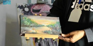 “نادي فنون جازان يبدع في معرض “قرية إرث” بأعمال مستوحاة من التراث المحلي