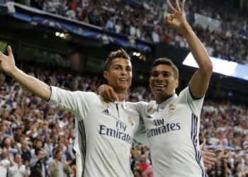 كاسيميرو في طريقه إلى النصر لمزاملة رونالدو من جديد