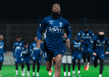 عقب دخوله الفترة الحرة.. الهلال يقترب من التجديد لـ”كنو”