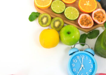 ما هي السوائل المسموح بها وقت ساعات ‎الصيام المتقطع؟.. مختص يوضح