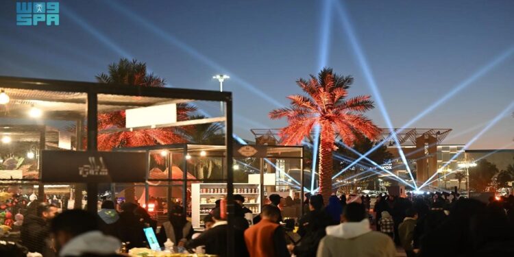 إقبال كبير على مهرجان “شتاء تبوك”