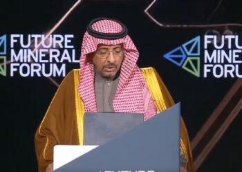 وزير الصناعة: مكنا المجتمعات المحلية حتى تستفيد من قطاع التعدين بطريقة تضمن الاستدامة