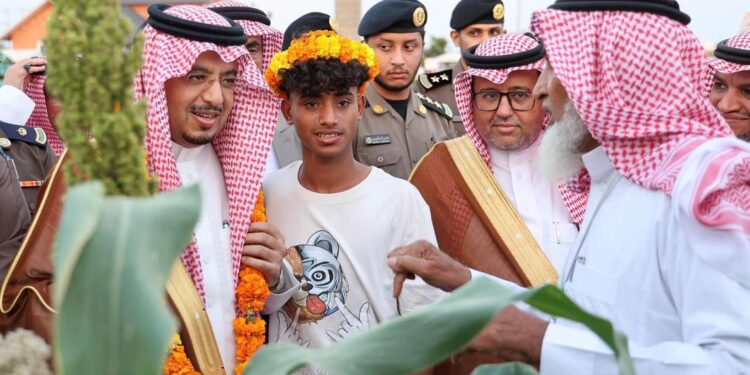 إقبال لافت من الزوار على فعاليات ” ليالي محافظة ضمد”