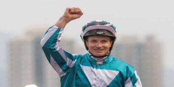 النيوزيلندي جيمس ماكدونالد يتصدر المشاركين في تحدي الخيّالة الدولي ضمن مهرجان كأس السعودية 2025