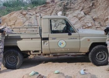 حرس الحدود بجازان يضبط 8 مخالفين لنظام أمن الحدود بحوزتهم 99 كجم من القات المخدر