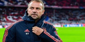 مدرب برشلونة: سعيد باللعب في السعودية أمام جماهير عاشقة لكرة القدم