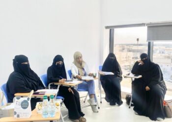 “مركزي القطيف” ينظم ورش عمل لتعزيز الأنماط الصحية بين منسوبيه