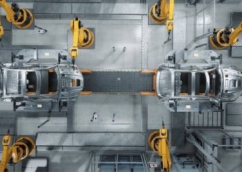 الصناعة” تبدأ التقديم على برامج “شركة سير لصناعة السيارات” ضمن مسار “واعد”