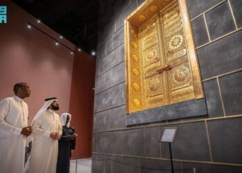 رئيس الوزراء الصومالي يزور حي حراء الثقافي بمكة