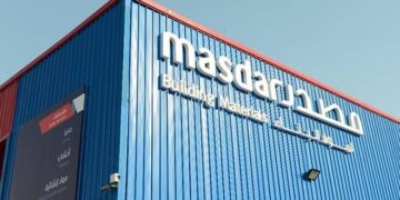 صندوق الاستثمارات العامة يستحوذ على 30% من “مصدر لمواد البناء” لتعزيز القطاع