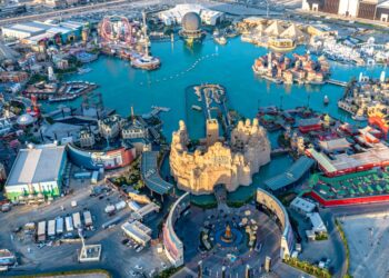 الغرفة الإسلامية للتجارة تطلق مبادرة لدعم وتطوير قطاع السياحة