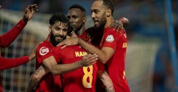 مواجهة نارية بين الأهلي والقادسية .. أرقام تاريخية وسجل خالٍ من التعادلات