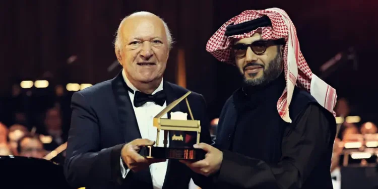 “عمر خيرت” يسطع بألحانه الخالدة في أمسية موسيقية استثنائية ضمن موسم الرياض