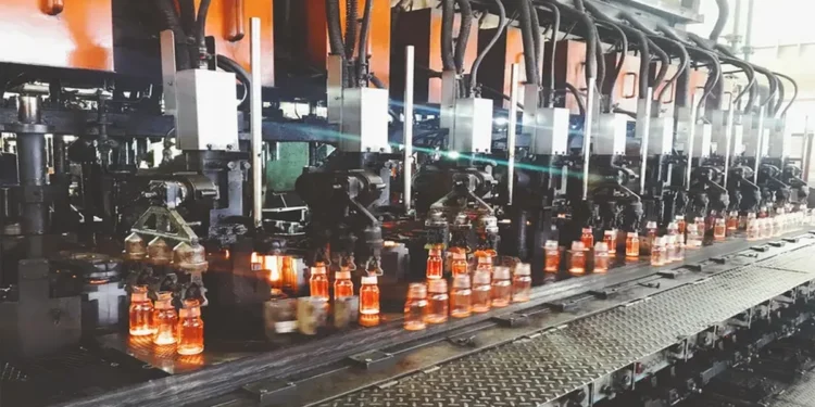 “زجاج” تبدأ الإنتاج التجاري للخط السادس للعبوات الزجاجية بطاقة 25 ألف طن سنويًا