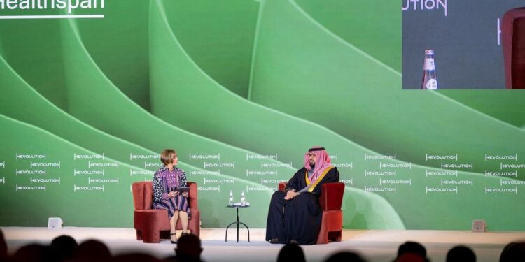 وزير الاقتصاد والتخطيط يشارك في القمة العالمية لإطالة العمر الصحي لعام 2025