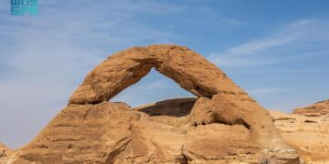 تيماء بتكويناتها الصخرية.. إرث من الجمال في قلب الصحراء