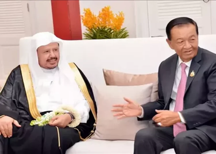 رئيس مجلس الشورى السعودي يلتقي نظيره التايلندي لبحث تعزيز العلاقات الثنائية