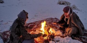 السعودية تستقبل 6 موجات قطبية خلال الشتاء.. وتحذيرات من الأجواء الباردة