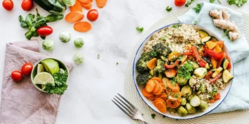 النمط الغذائي الغربي قد يزيد خطر الاكتئاب وألزهايمر