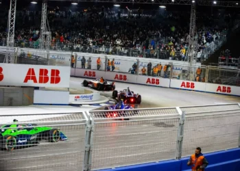 جدة تستعد لاستضافة “فورمولا إي” على أسرع حلبة شوارع في العالم