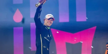 فورمولا إي جدة»: الألماني ماكسيميليان يحلّق بصدارة الجولة الثالثة