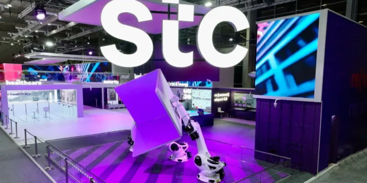 مجموعة stc تحقق إنجازًا عالميًا بتوطين برمجيات الشرائح الإلكترونية