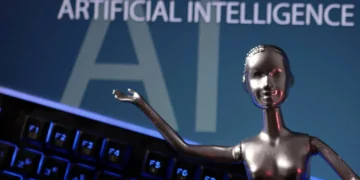 دراسة: استخدام أدوات الذكاء الاصطناعي يضعف الجهد المعرفي لدى الموظفين