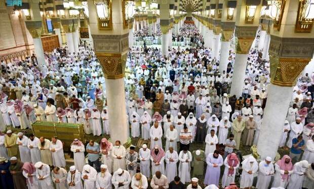 إمساكية شهر رمضان 2025.. مواعيد الصلوات والإفطار في المدينة المنورة