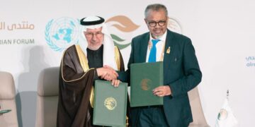 مركز الملك سلمان للإغاثة يوقع اتفاقية تعاون مشترك مع منظمة الصحة العالمية لاستئصال مرض شلل الأطفال في العالم بقيمة 300 مليون دولار أمريكي