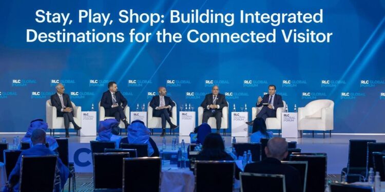 شركة تطوير المربع الجديد تشارك في منتدى قادة التجزئة العالمي 2025