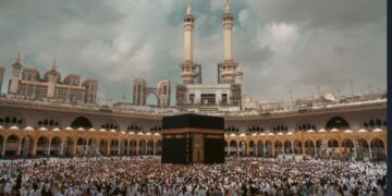 خلال موسم رمضان.. وظائف في المسجد الحرام والمسجد النبوي (رابط وموعد التقديم)