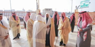 وضع حجر الأساس لجامع العضيب ومركز الدعوة والإرشاد في بريدة