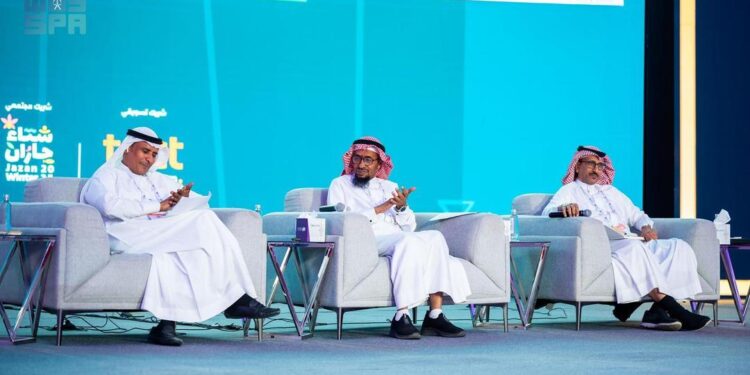 جلسات حوارية وضيوف متخصصون ينثرون إبداعاتهم في معرض جازان للكتاب 2025