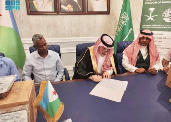 مركز الملك سلمان للإغاثة يسلّم 50 طنًا من التمور هدية المملكة لجمهورية جيبوتي
