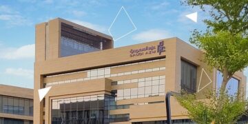 عزم السعودية للاتصالات: نمو ملحوظ في الأرباح والإيرادات بالربع الثاني والنصف الأول من العام المالي